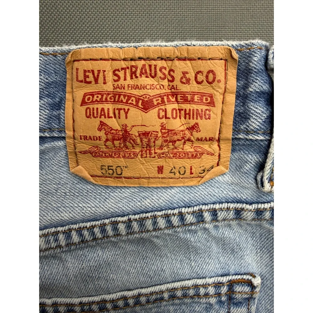 Levi's 550 Vintage Relaxed Fit Jeans Mens Light Wash Distressed 40x32
